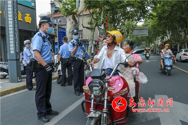 ������ꠙz���`���`�o(j��)܇�v