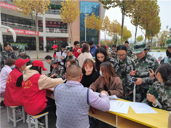獻血人數(shù)連續(xù)五年創(chuàng)新高——安康職業(yè)技術(shù)學(xué)院師生用行動彰顯大愛