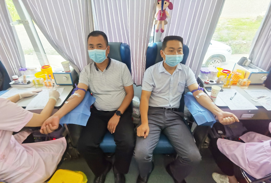 旬陽(yáng)縣紅軍鎮(zhèn)開(kāi)展“學(xué)黨史、辦實(shí)事”愛(ài)心獻(xiàn)血 活動(dòng)