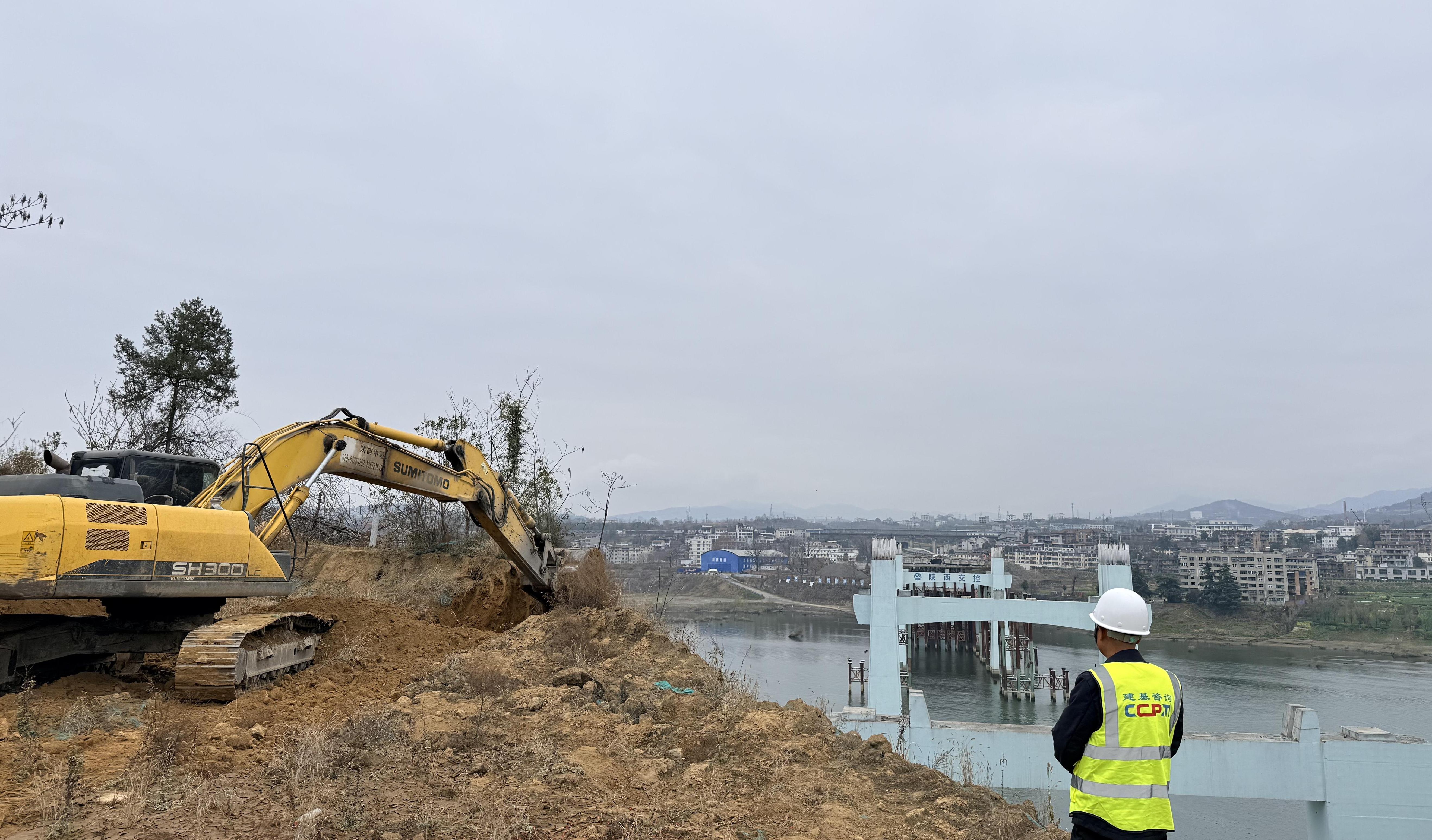 施工人員現(xiàn)場駐守調度